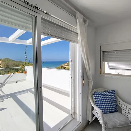 Hébergement de vacances Conil View Front House - Espectacular Casa Con Vistas Al Mar Y Acceso Directo A La Playa Conil De La Frontera